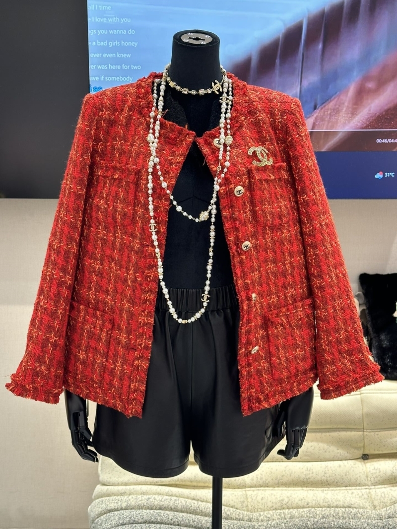 Ch*el coats
